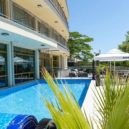 Hotel Trezor *