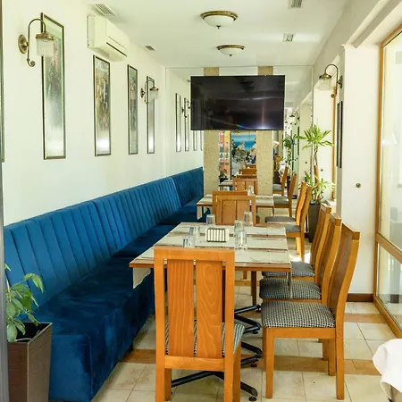 Hotel Trezor *